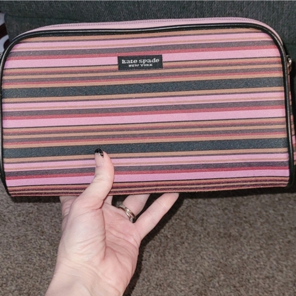 Kate Spade Striped Shoulder Bag With Removable Pouch - Picture 7 of 7